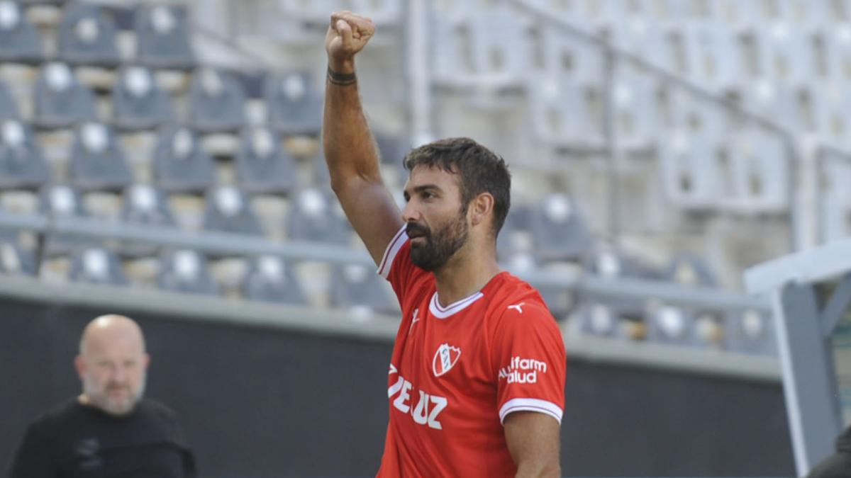 Cauteruccio festeja su gol Foto Eva Cabrera